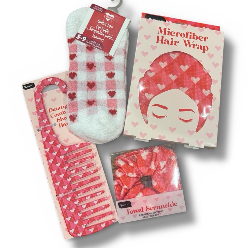 Women’s Selfcare Bundle pink and White hearts NEW